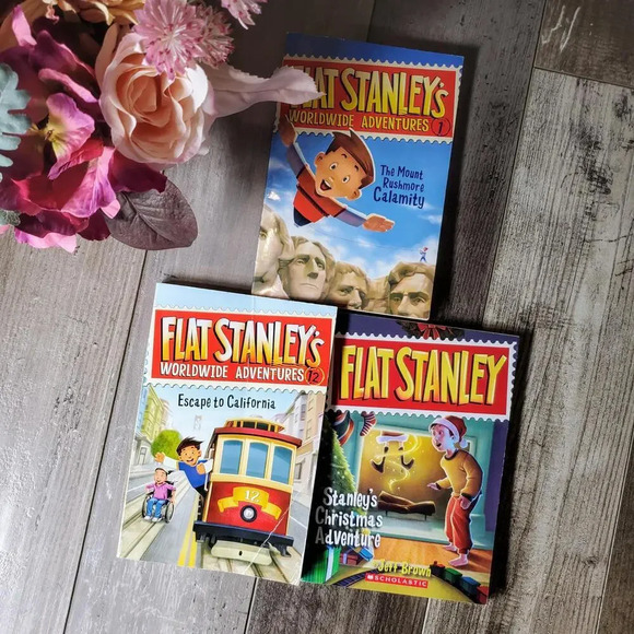 Flat Stanley Scholastic Book Bundle - Picture 2 of 7